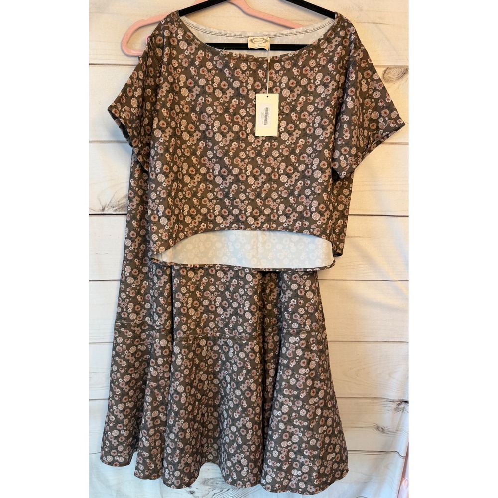 Joyfolie Mia Joy Wren Set Olive Floral Crop Top & Tiered Maxi Skirt Two Piece L